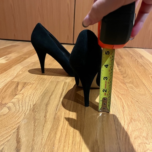 Steve Madden Black Suede Unityy Pump - Size 10 - Picture 10 of 12